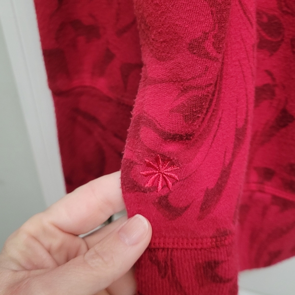 Athleta Red Patterned Crew Neck Sweater - Picture 10 of 11